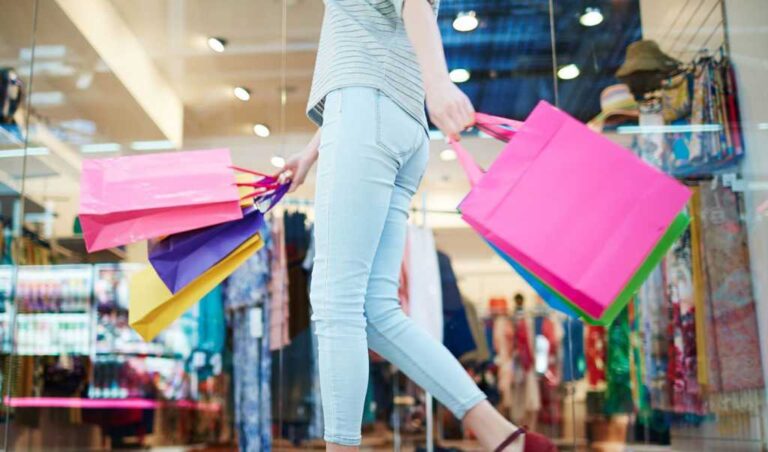 Online Shopping for Women's Apparel